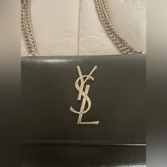 Black Saint Laurent Kate Small Grain De Poudre Shoulder Bag on Chain - Picture 2 of 11